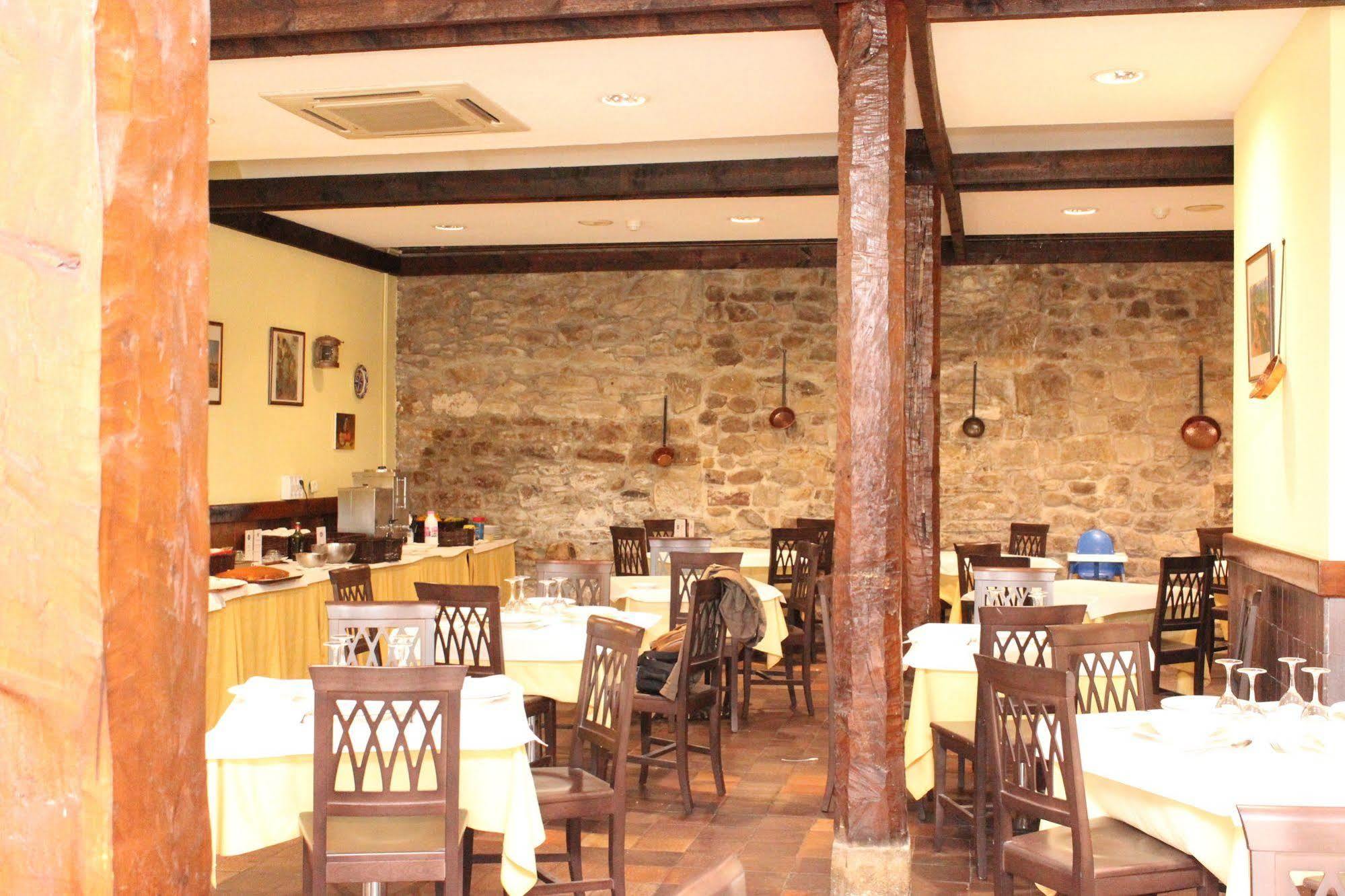 Hotel Termas De Liérganes Zewnętrze zdjęcie