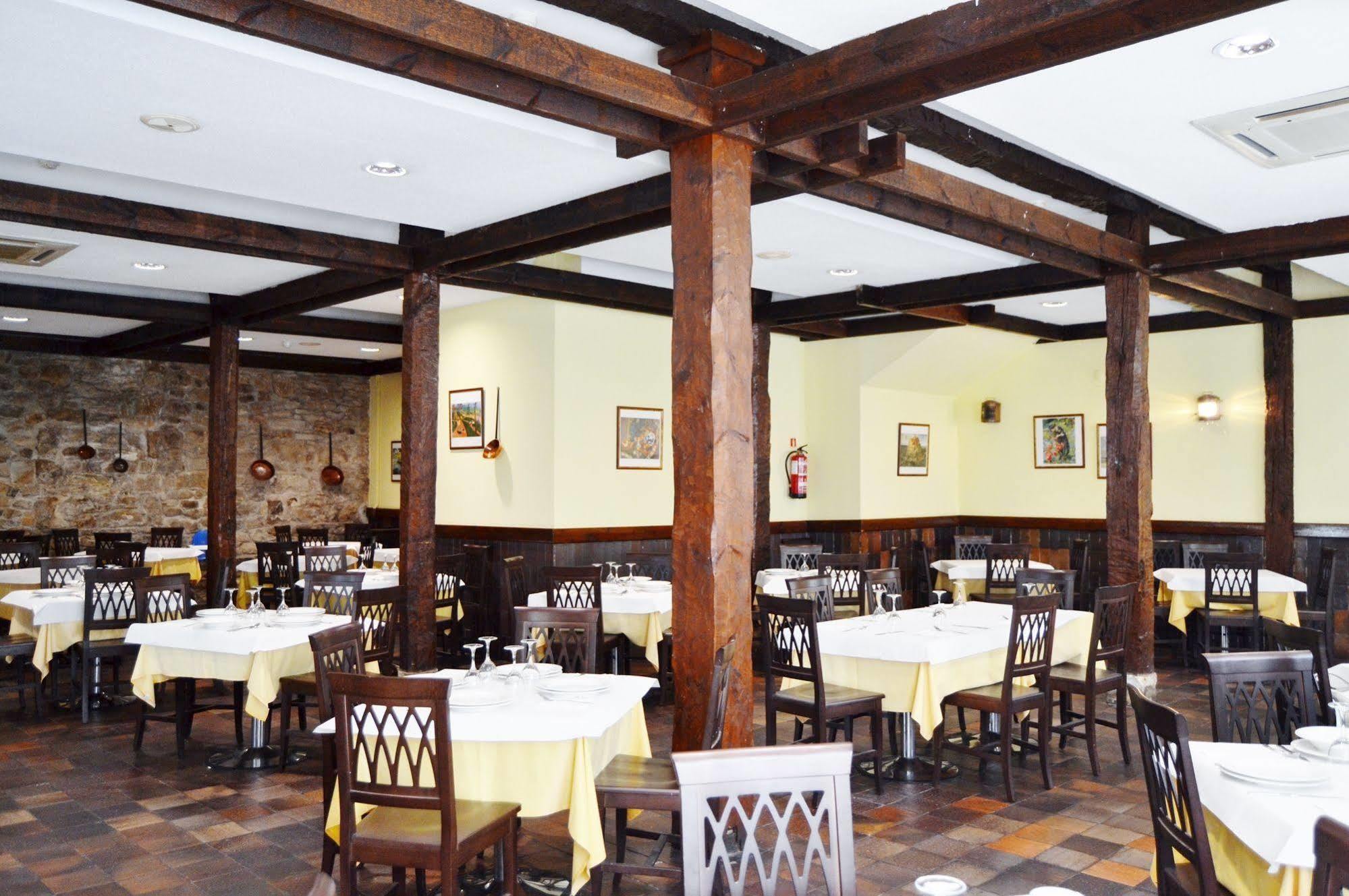 Hotel Termas De Liérganes Zewnętrze zdjęcie