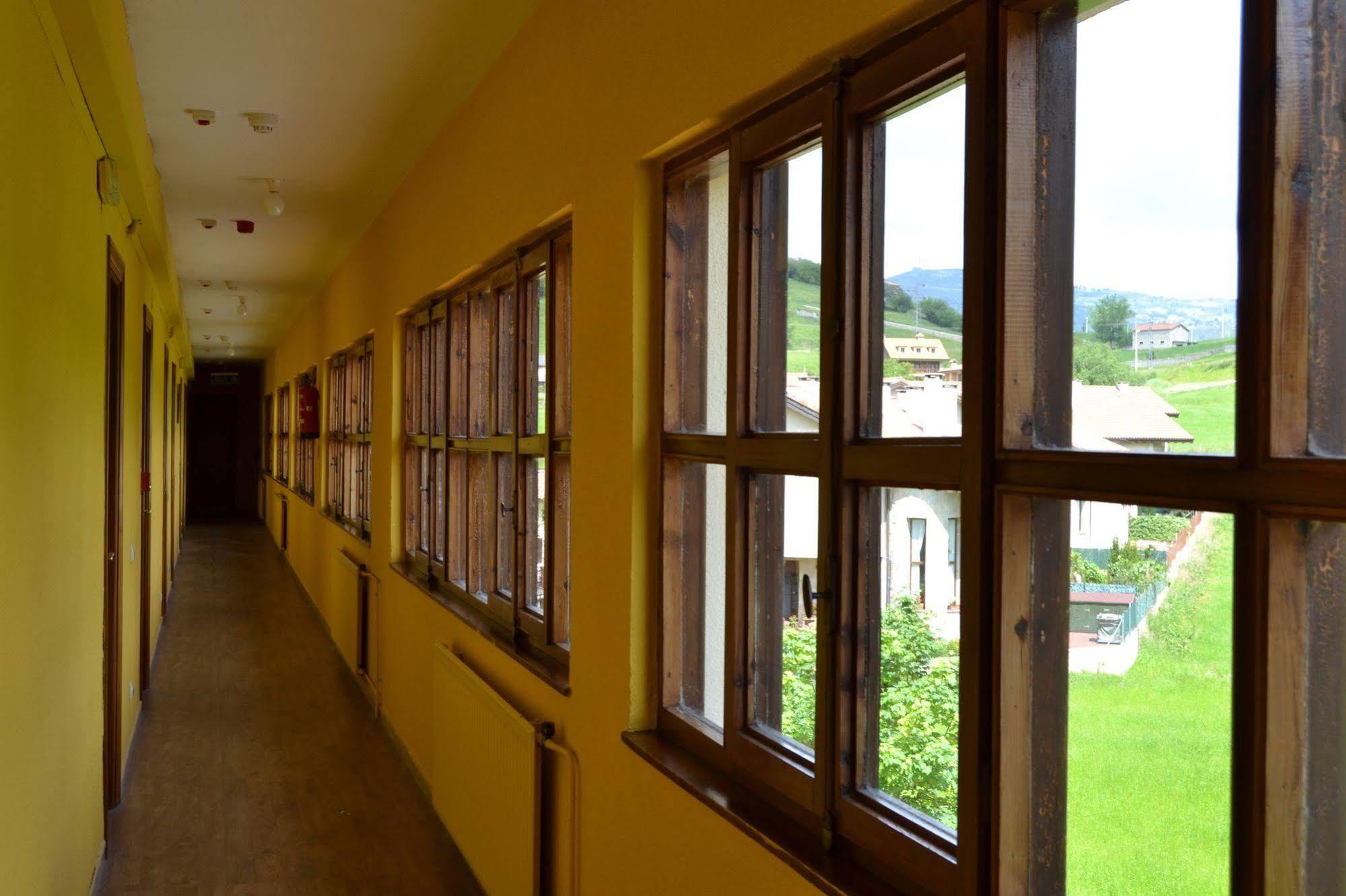 Hotel Termas De Liérganes Zewnętrze zdjęcie